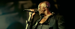 RECENZE: Seal natočil album ne pro každý den, ale na celý život
